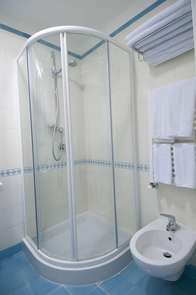 Moresco Park Hotel Sperlonga Extérieur photo